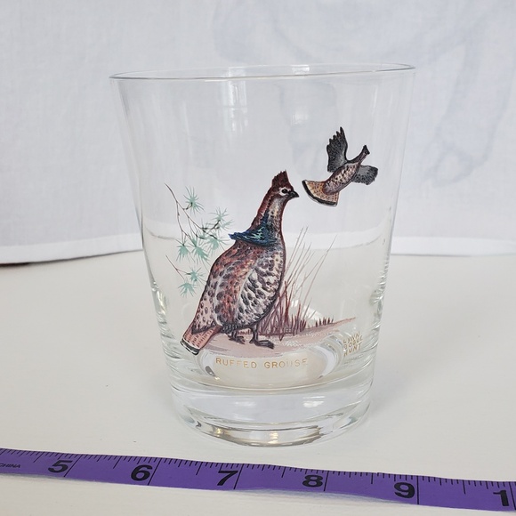Lynn Bogue Hunt wildlife artist vintage glassware set of 4 birds - Picture 2 of 5